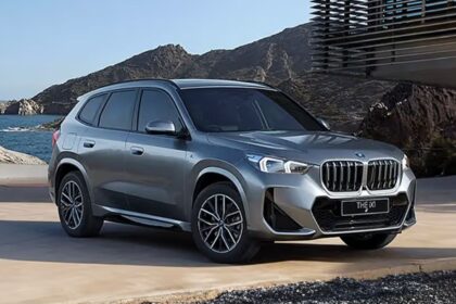 BMW iX1
