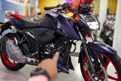 TVS Apache RTR 160 4V