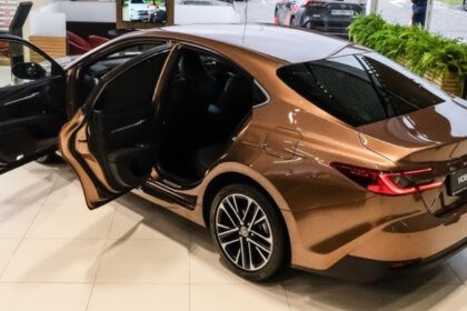Toyota Camry 2025